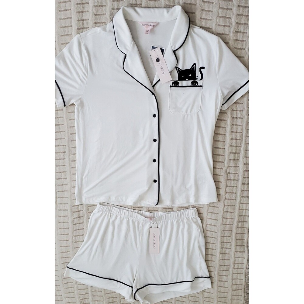 NWT Como Sleep White and Black Trimmed Pajama Set Size M  with Black Cat